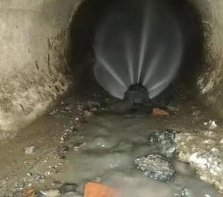 宽甸市政管道清淤